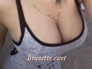 Brunette_swet