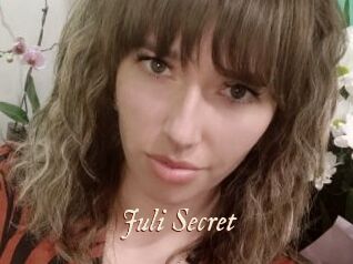 Juli_Secret