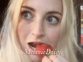 Melanie_Daisy