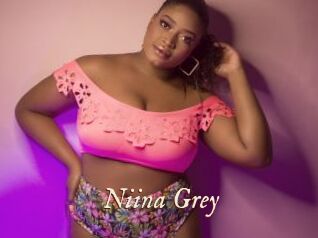 Niina_Grey