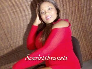 Scarlettbrunett