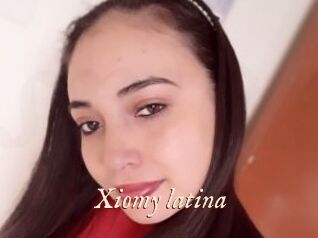 Xiomy_latina