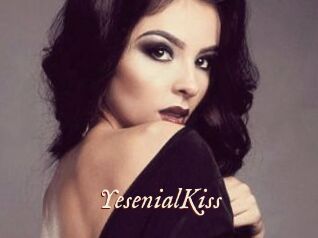 YesenialKiss